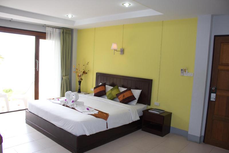 Koh Kwang Seaview Hotel Klong Muang Beach Bagian luar foto
