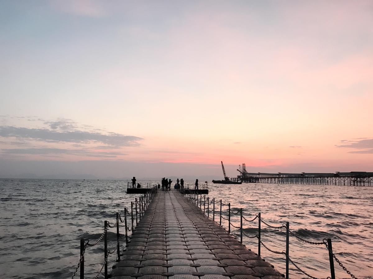 Koh Kwang Seaview Hotel Klong Muang Beach Bagian luar foto
